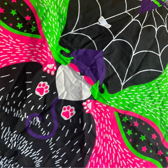 Spooky Halloween square bandana with black cat and witch - Picture 2 of 4